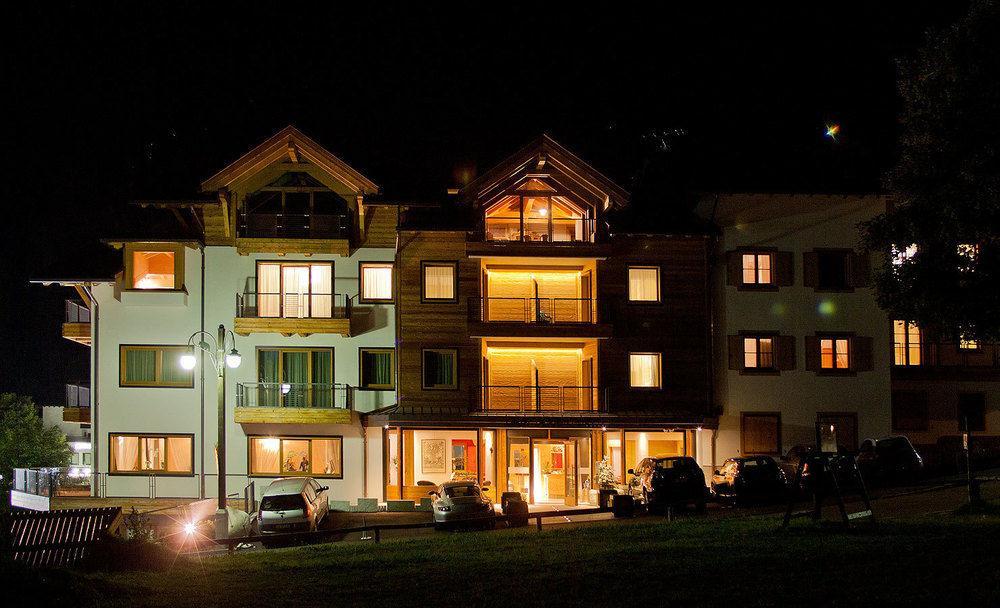 Chalet Laura Lodge Hotel Madonna Exteriör bild