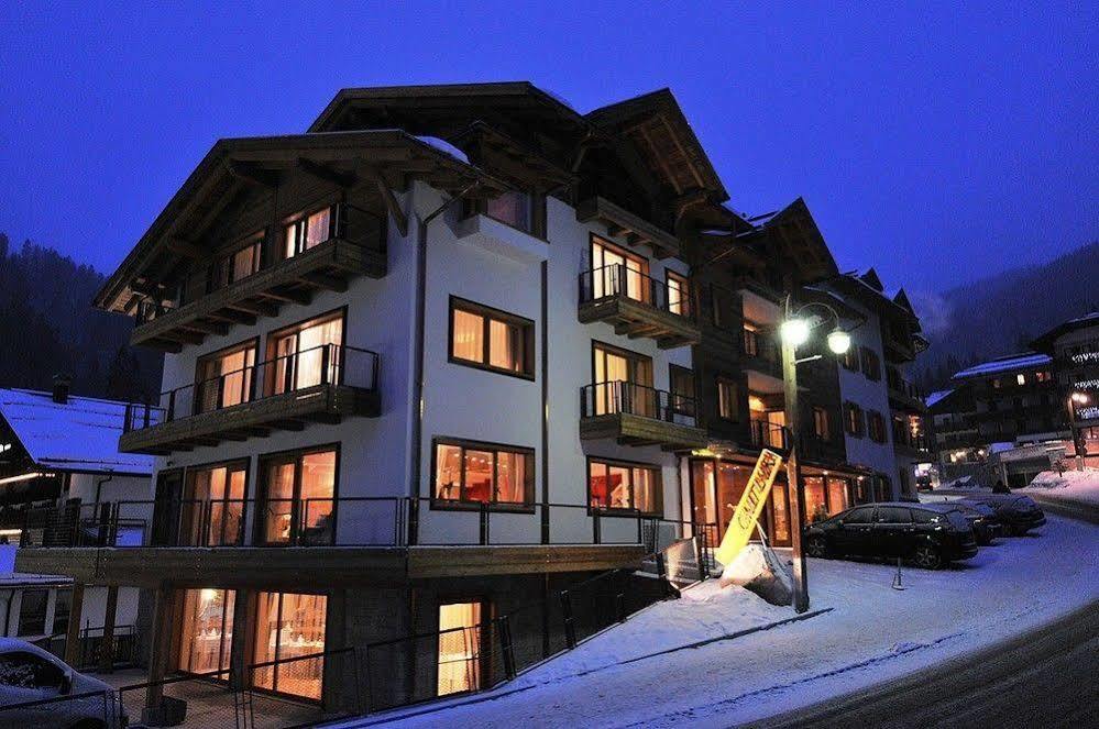 Chalet Laura Lodge Hotel Madonna Exteriör bild